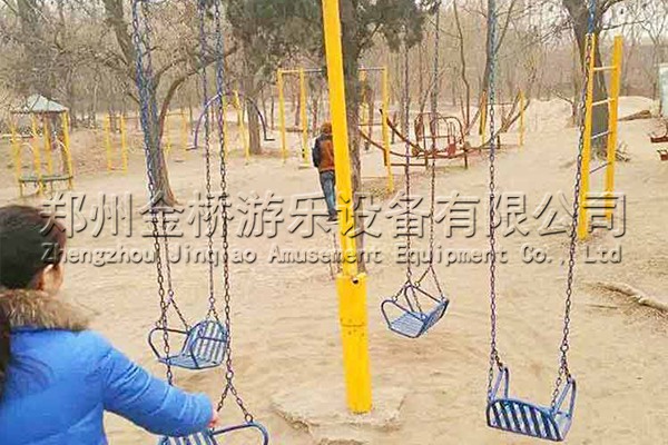 逍遙飛椅_體能樂園