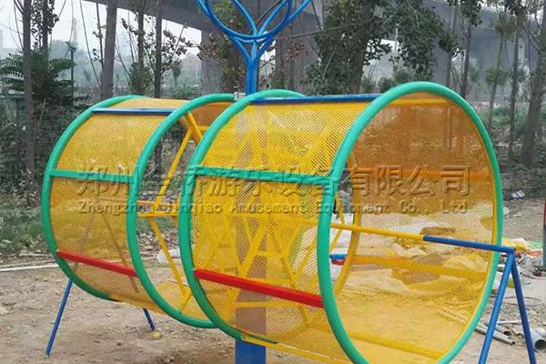 太空漫步_體能樂園