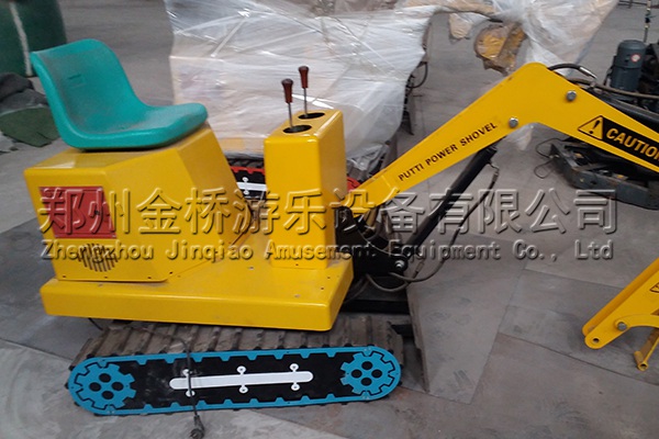 兒童挖土機設(shè)備