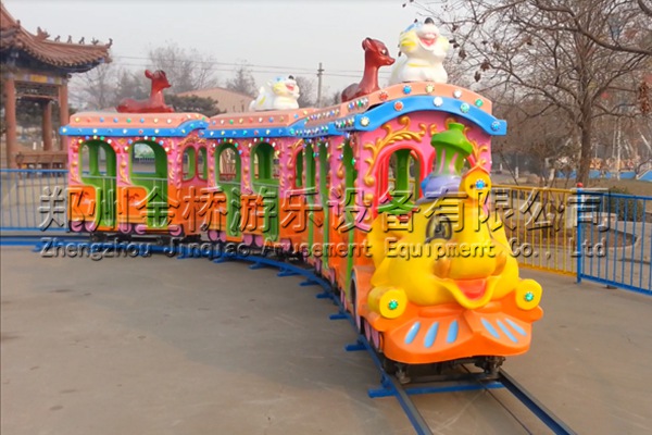 大象軌道小火車(chē)