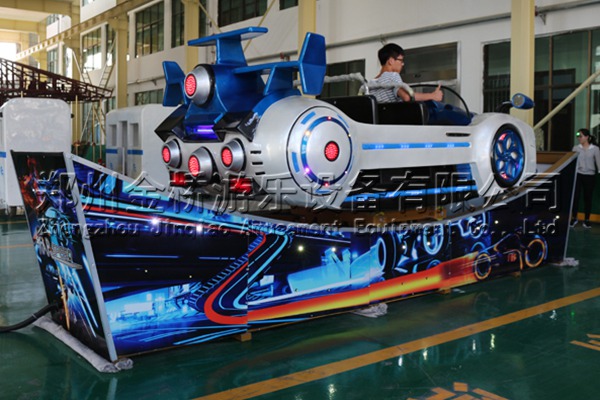 彎月飄車(chē)/彎月飛車(chē)
