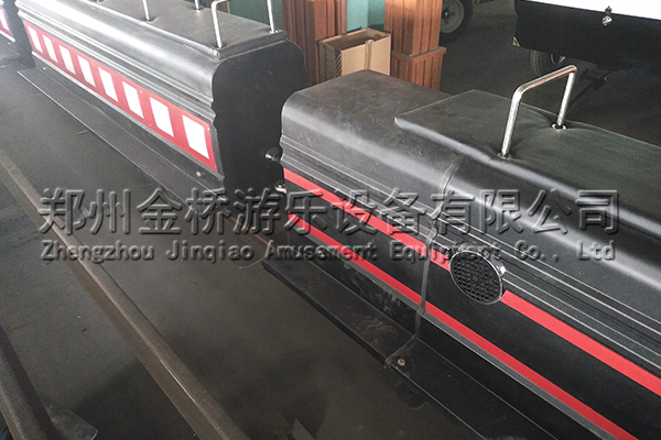 碰碰車游樂設(shè)備